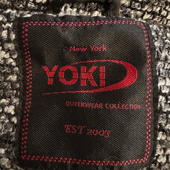 Yoki Black Tweed Jacket - Picture 5 of 9